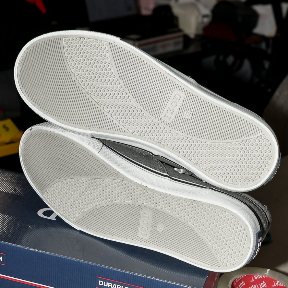 Izod Men's Canvas Shoe -Gray‎ - Picture 6 of 7